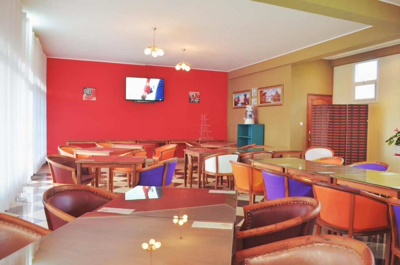 Anouk Hotel Antananarivo Bagian luar foto